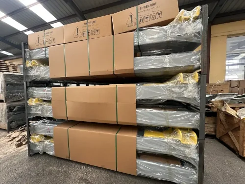 workshop of two post lift